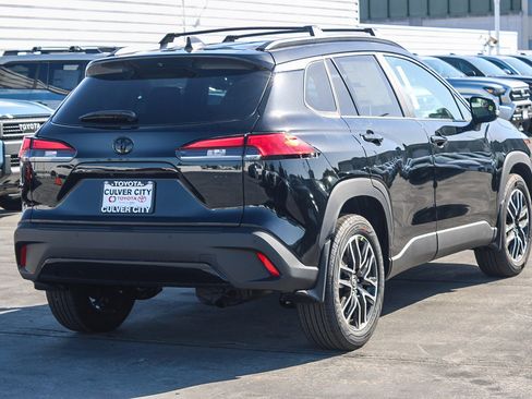 New 2026 Toyota Corolla Cross XLE FWD image 9