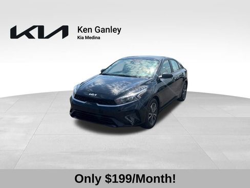 Used 2022 Kia Forte LXS FWD image 1
