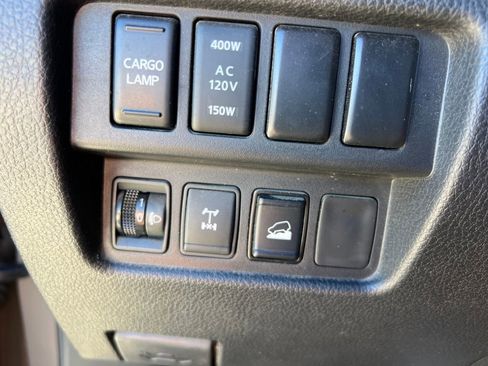 Used 2022 Nissan Titan PRO-4X w/ Pro-4x Utility Package image 21