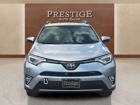 Used 2017 Toyota RAV4 Limited FWD image 21