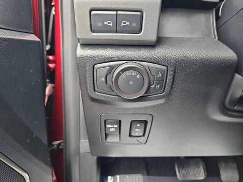 Used 2019 Ford F150 Raptor w/ Equipment Group 802A Luxury AWD/4WD image 35