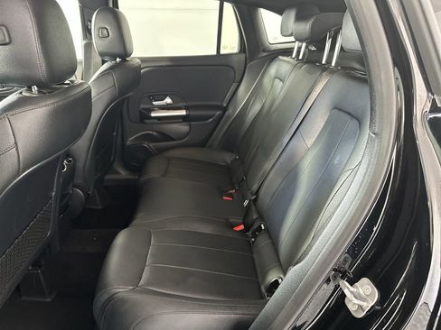 Used 2025 Mercedes-Benz GLA 250 image 23
