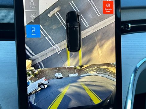 Used 2025 Volvo EX90 Ultra image 18