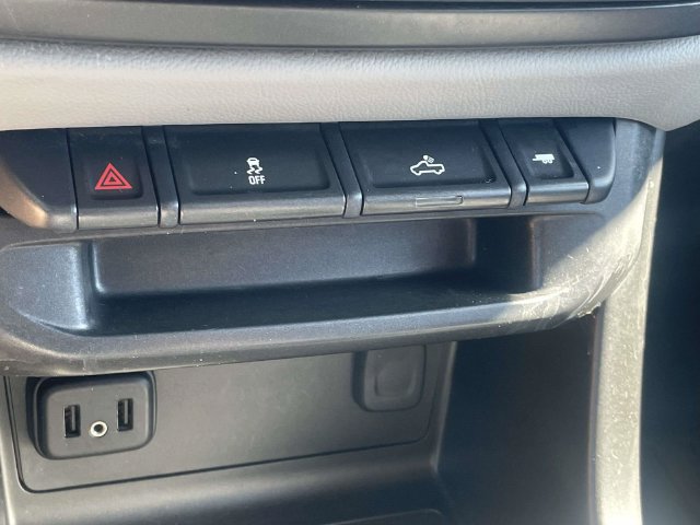 Used 2021 Chevrolet Colorado W/T w/ Custom Special Edition AWD/4WD image 20