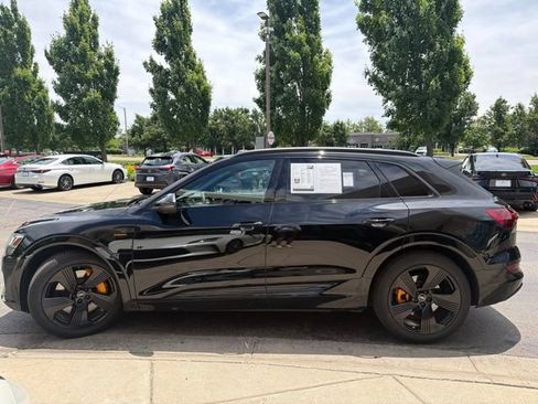 Used 2023 Audi e-tron Premium Plus AWD/4WD image 4