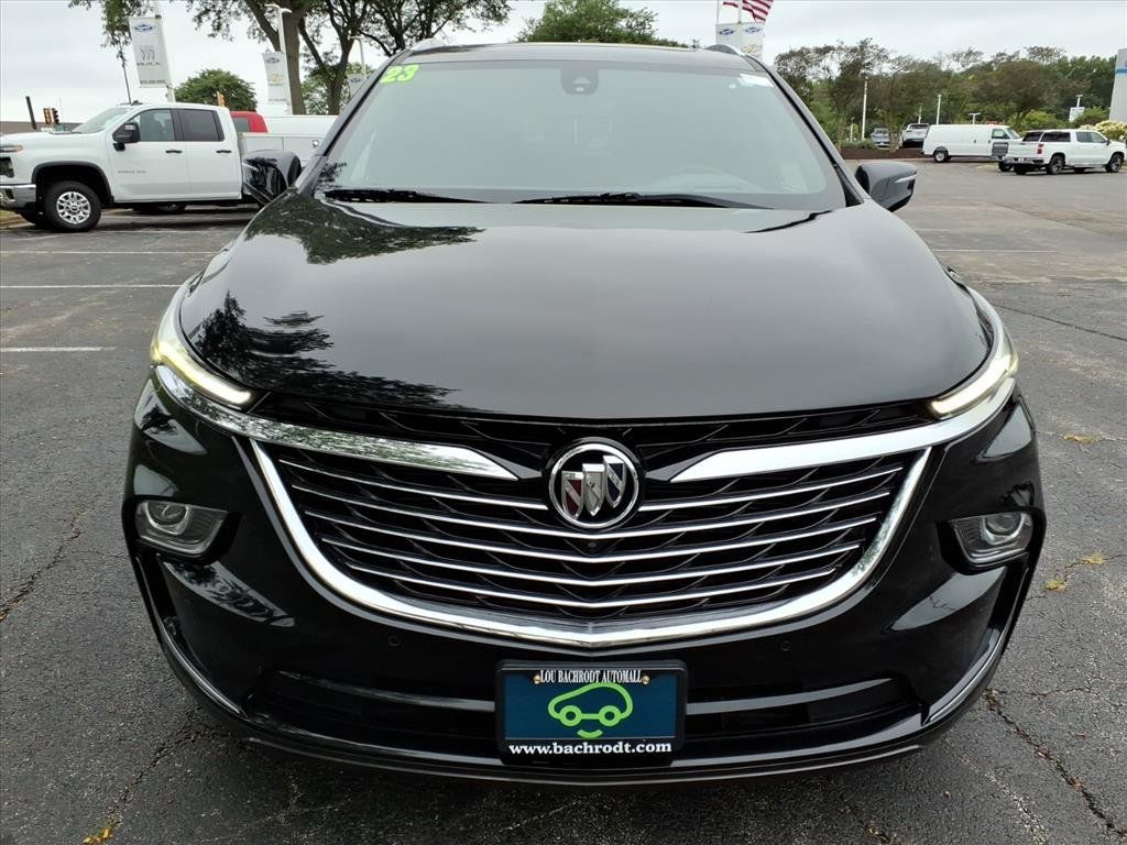 Used 2023 Buick Enclave Premium w/ Experience Buick Package AWD/4WD image 2