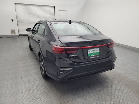 Used 2019 Kia Forte LXS FWD image 6
