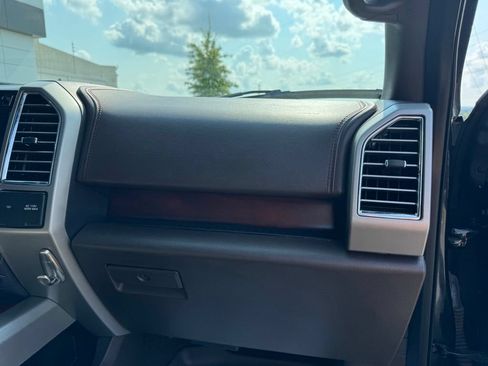 Used 2015 Ford F150 King Ranch w/ Equipment Group 601A Luxury AWD/4WD image 16