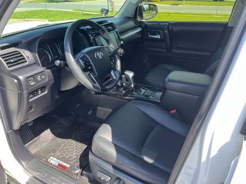 Used 2020 Toyota 4Runner TRD Pro AWD/4WD image 10