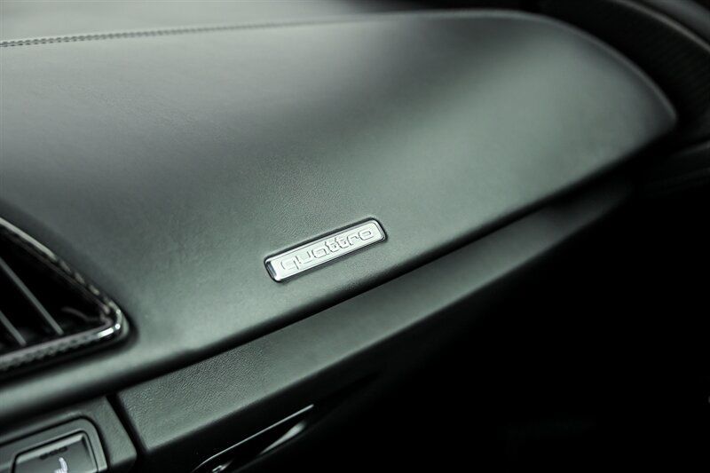 Used 2018 Audi R8 V10 plus AWD/4WD image 31