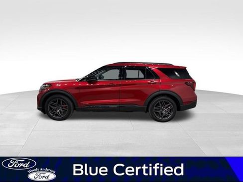 Certified 2025 Ford Explorer ST image 3