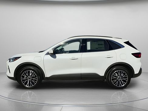 New 2026 Ford Escape SE image 16