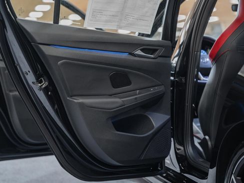 Used 2024 Volkswagen GTI Autobahn image 39