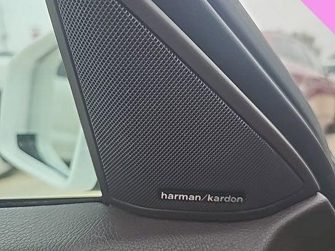 Used 2014 Mercedes-Benz E 350 Sedan image 14