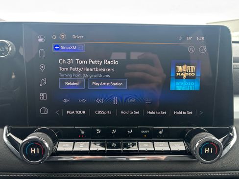 Used 2023 Chevrolet Colorado LT w/ LT Convenience Package III image 22