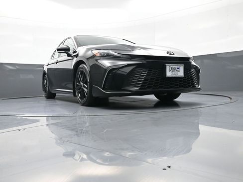 Certified 2025 Toyota Camry SE w/ Convenience Package FWD image 28