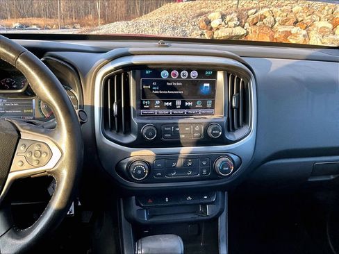 Used 2016 Chevrolet Colorado LT w/ LT Convenience Package image 25