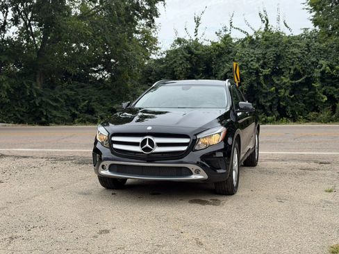 Used 2015 Mercedes-Benz GLA 250 4MATIC image 6
