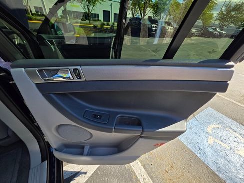 Used 2007 Chrysler Pacifica AWD image 34