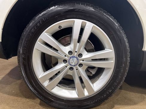 Used 2013 Mercedes-Benz ML 350 4MATIC image 43
