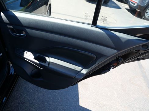 Used 2020 Nissan Versa SV FWD image 23