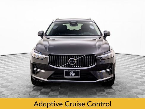 Used 2023 Volvo XC60 T8 Ultimate image 8