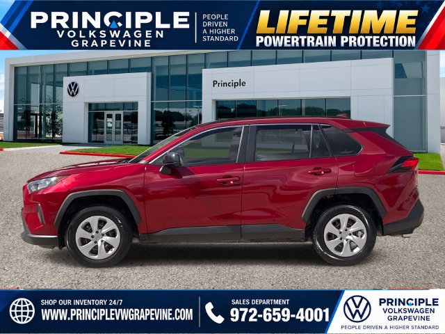 Used 2019 Toyota RAV4 LE FWD image 6