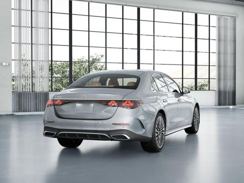 New 2026 Mercedes-Benz E 350 4MATIC Sedan image 23