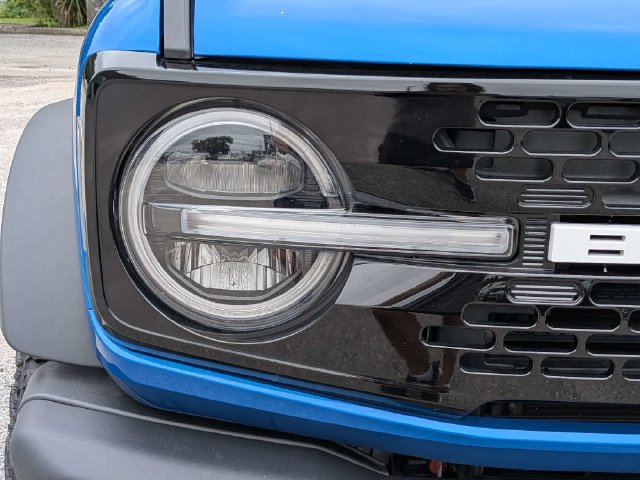 Used 2025 Ford Bronco Badlands AWD/4WD image 11