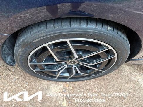 Used 2023 Mercedes-Benz C 300 Sedan image 11