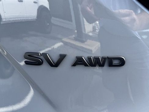 Used 2024 Nissan Murano SV w/ SV Midnight Edition Package image 7
