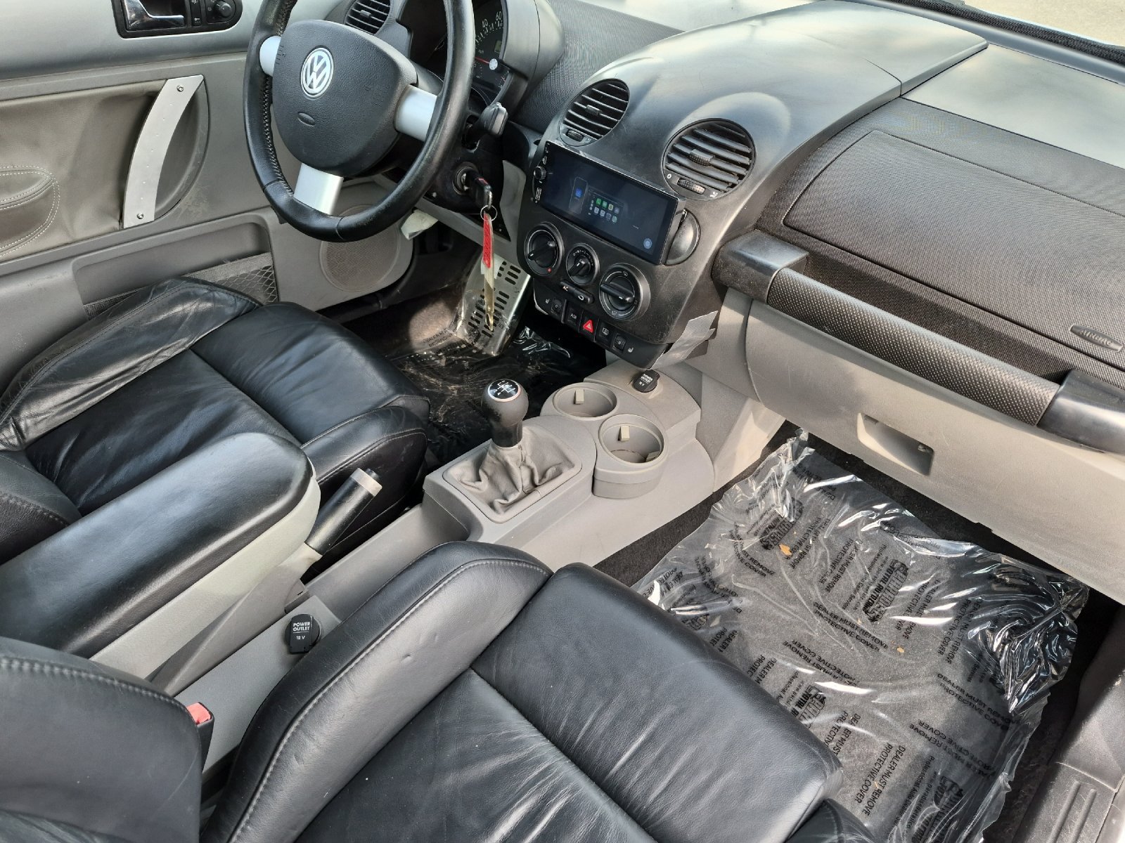 Used 2002 Volkswagen Beetle Sport FWD image 14