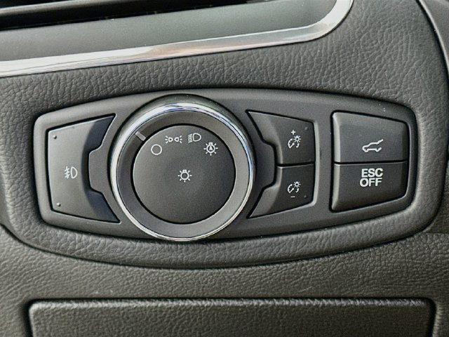 Used 2023 Ford Edge ST AWD/4WD image 21