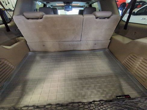 Used 2019 GMC Yukon XL SLT w/ Premium Edition image 33