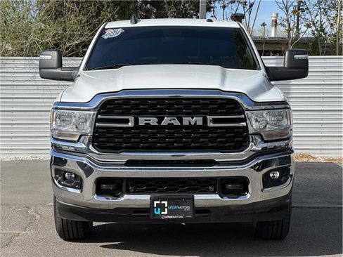 Used 2024 RAM 2500 Big Horn w/ Off Road Package AWD/4WD image 7