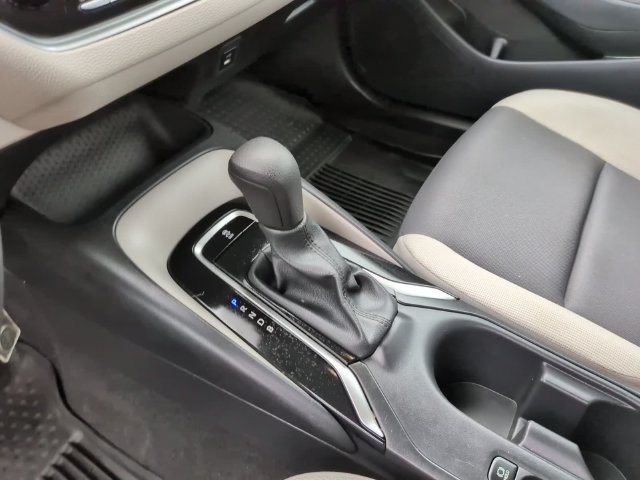 Used 2024 Toyota Corolla LE FWD image 19