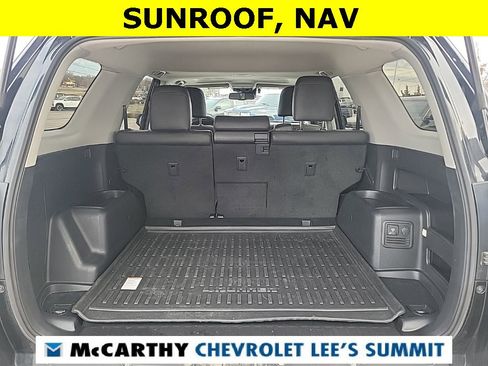 Used 2020 Toyota 4Runner Venture image 36