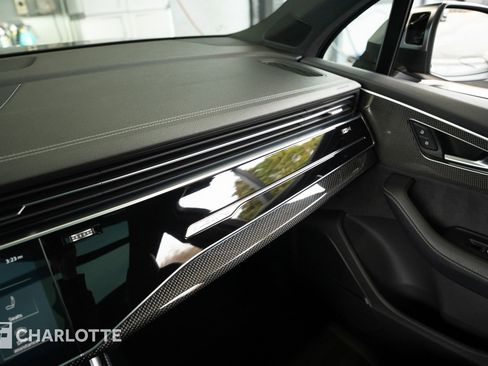 Used 2023 Audi SQ7 Premium Plus w/ Towing Package image 27