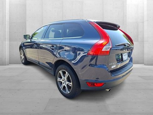Used 2013 Volvo XC60 T6 AWD/4WD image 4
