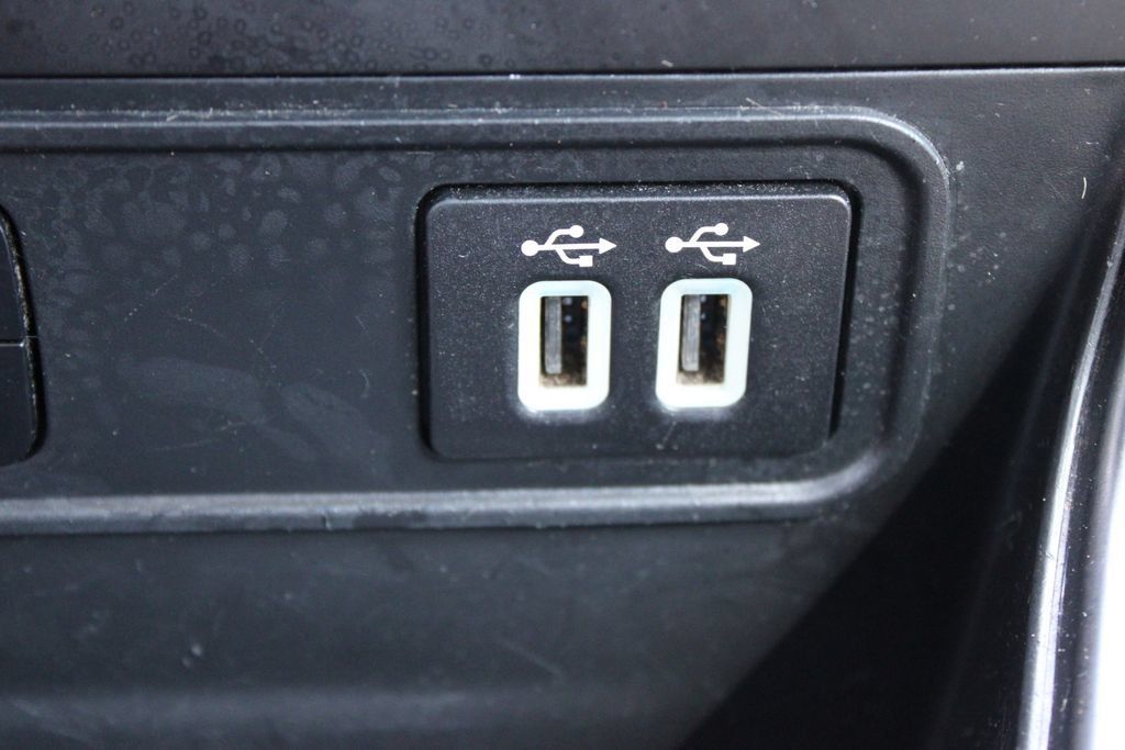 Used 2020 Ford EcoSport S FWD image 41