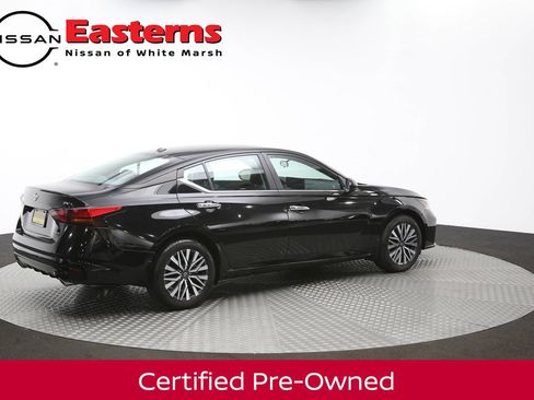 Certified 2024 Nissan Altima 2.5 SV w/ SV Premium Package image 38
