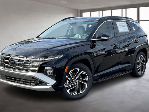 New 2026 Hyundai Tucson Limited FWD image 2