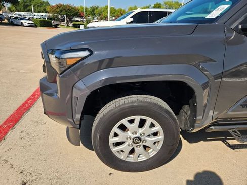 Used 2025 Toyota Tacoma SR5 RWD image 7