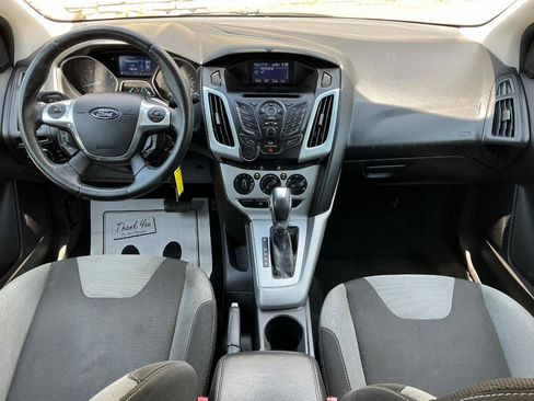 Used 2012 Ford Focus SE FWD image 16