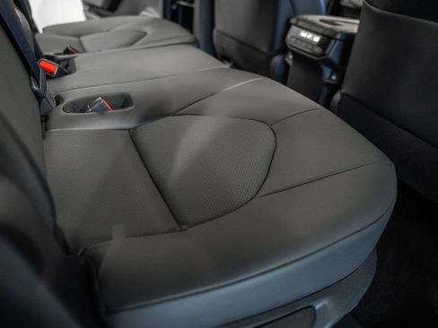 Used 2026 Toyota Grand Highlander XLE image 32