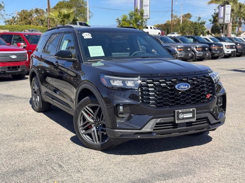 Used 2025 Ford Explorer ST w/ Sun And Sound Package image 2