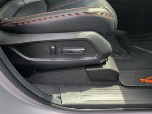 Used 2025 Honda Pilot TrailSport image 53