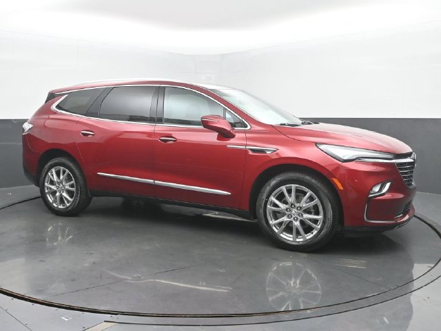 Used 2024 Buick Enclave Premium FWD image 7