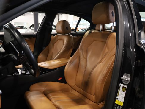 Used 2019 BMW 540i xDrive w/ Convenience Package image 17