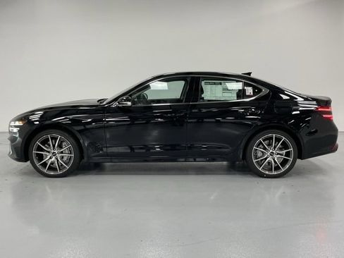 New 2026 Genesis G70 2.5T Prestige image 2